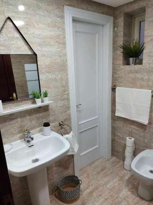Apartamentos Florida Casablanca Βίγκο Εξωτερικό φωτογραφία